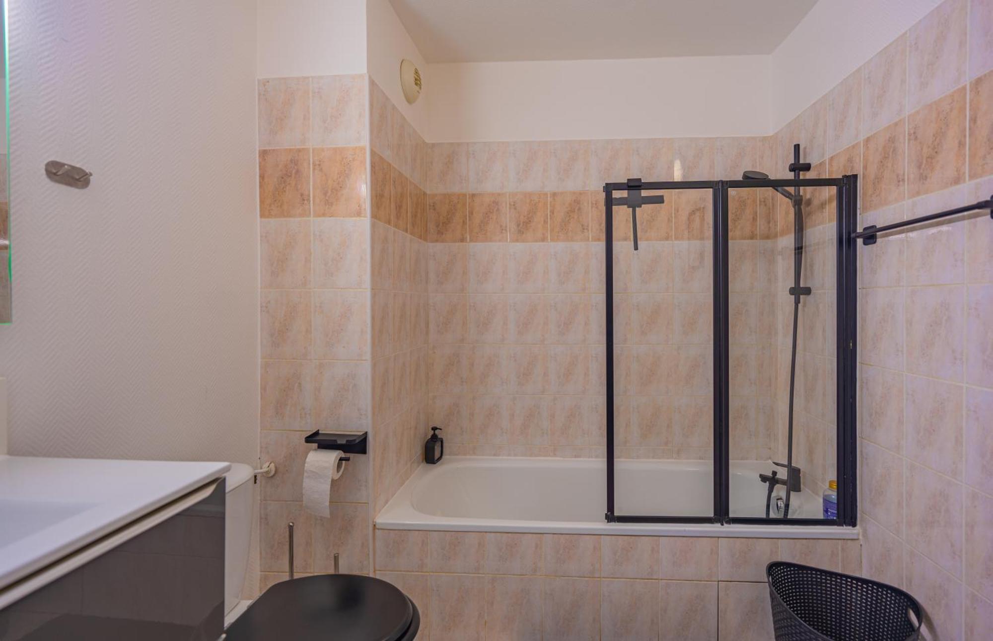 Appartement Tout Equipe A 3 Min Gare Annemasse - Ideal Famille Ou Pro - Parking Inclus Віль-ла-Гран Екстер'єр фото